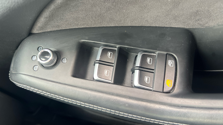 Audi Q5 SQ5 [326] Quattro 5dr Tip Auto Diesel Estate